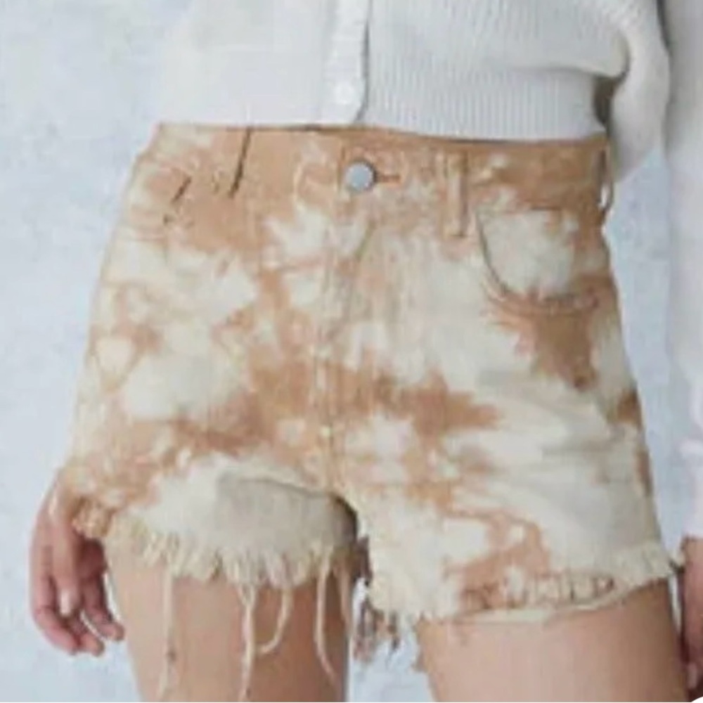 💋Pacsun Sand Tie Dye High Waisted Denim Festival Shorts, Size 27